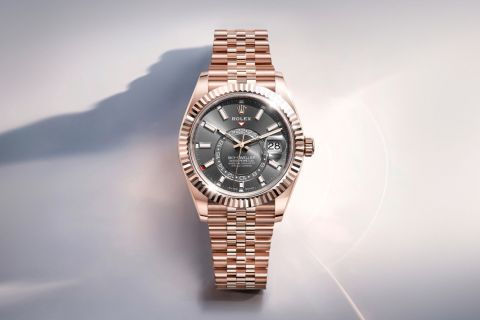 rolex-sky-dweller-cover-m336935-0008-landscape