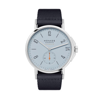 Damen- und Herrenuhr, NOMOS Glashütte Ahoi neomatik 38 Datum sky, Ref: 526