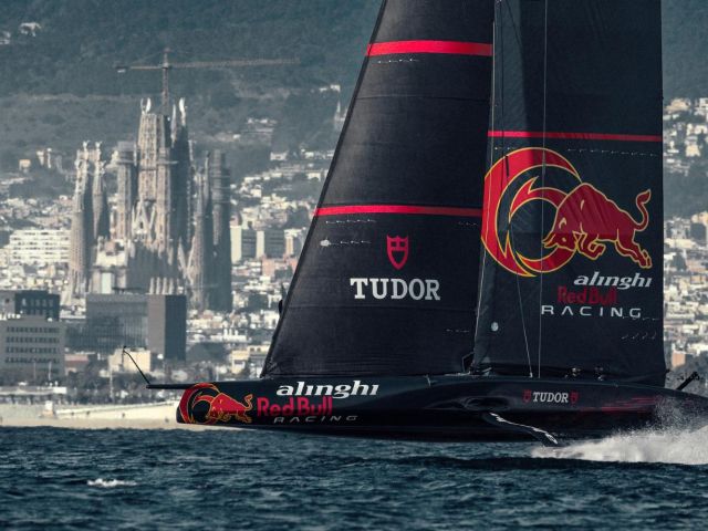 TUDOR_PelagosFXD_Segelboot_1380x920px